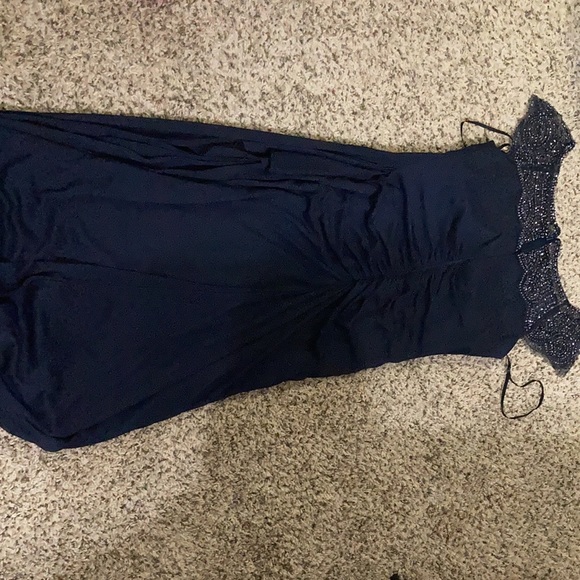 Navy evening gown - Picture 4 of 4